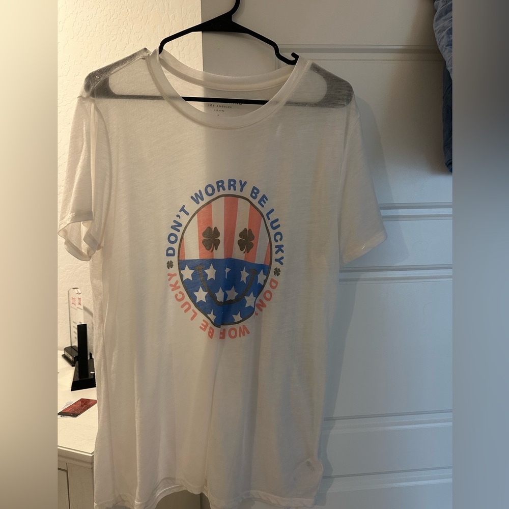 Lucky brand graphic T shirt women’s size large